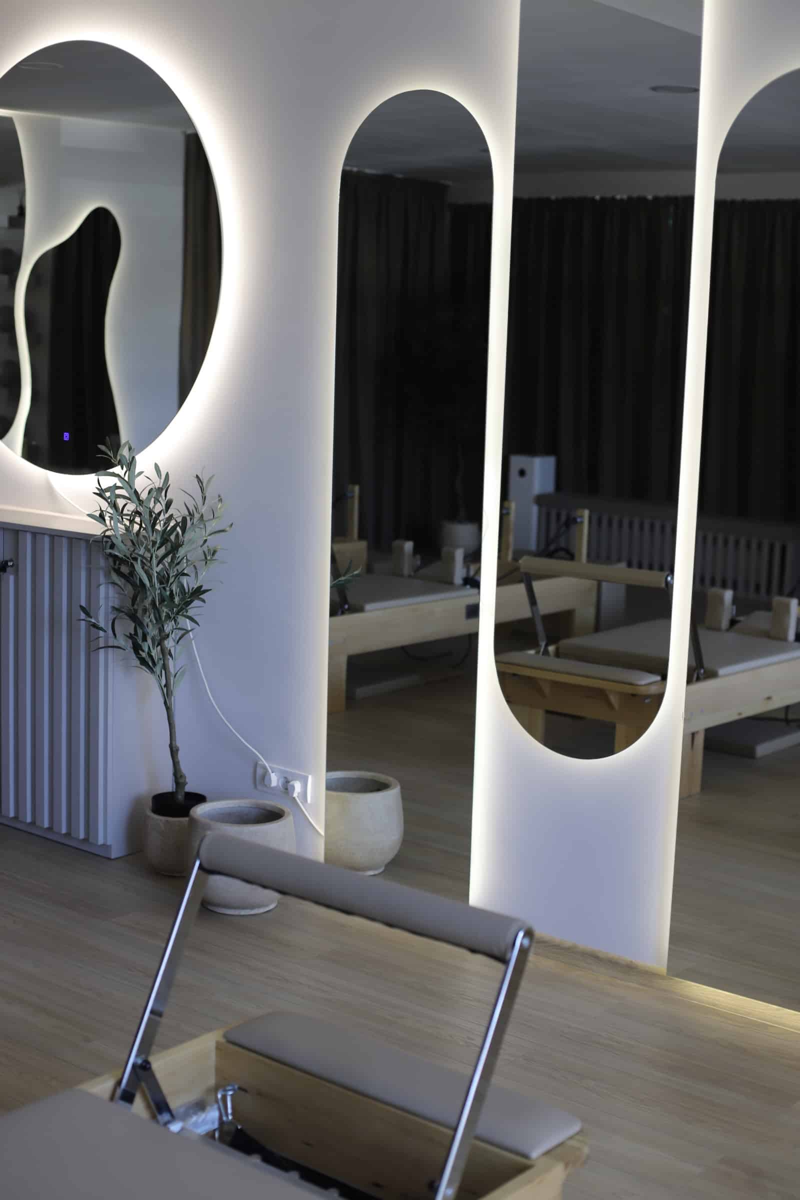 Instagram - Sculpt & Glow