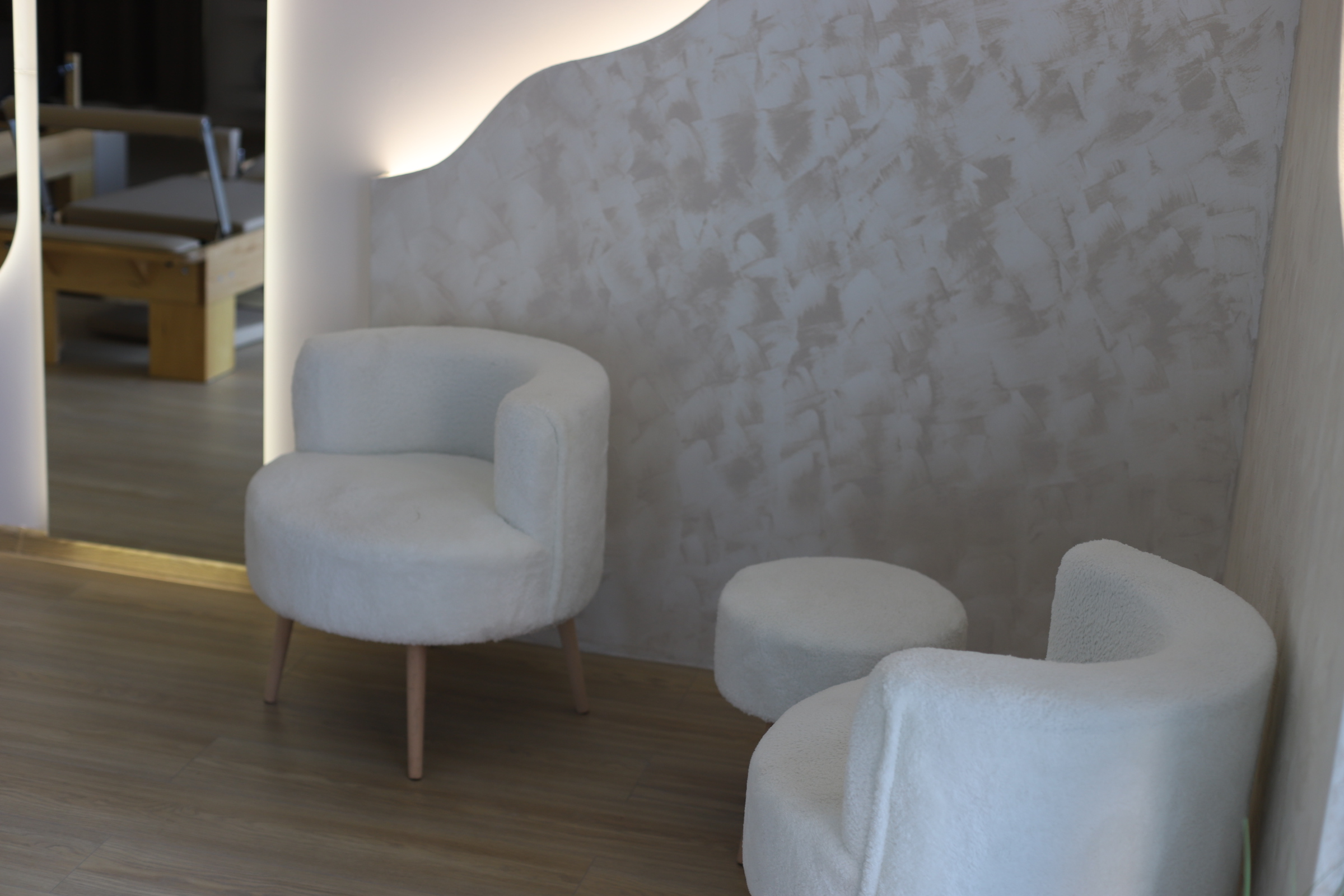 Instagram - Sculpt & Glow